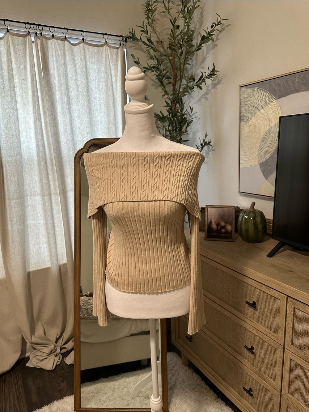Off-the-Shoulder Ribbed Sweater Top in Cream
